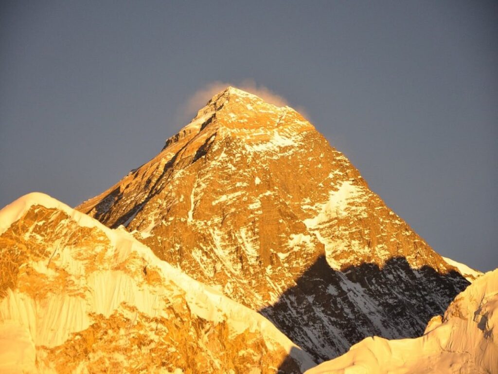 EBC Kongma La and Cho La Pass Trek Big Sky Treks EBC Gokyo Chola Pass Trek