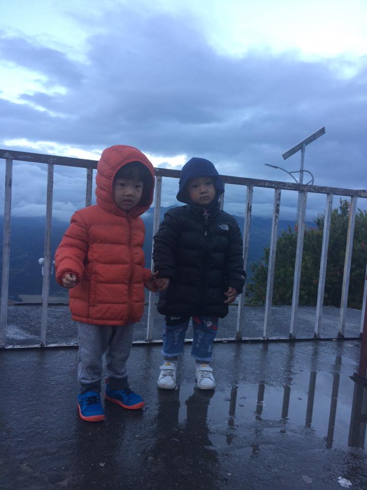 Trekking in Nepal with kids Big Sky Treks Two kids at nepal